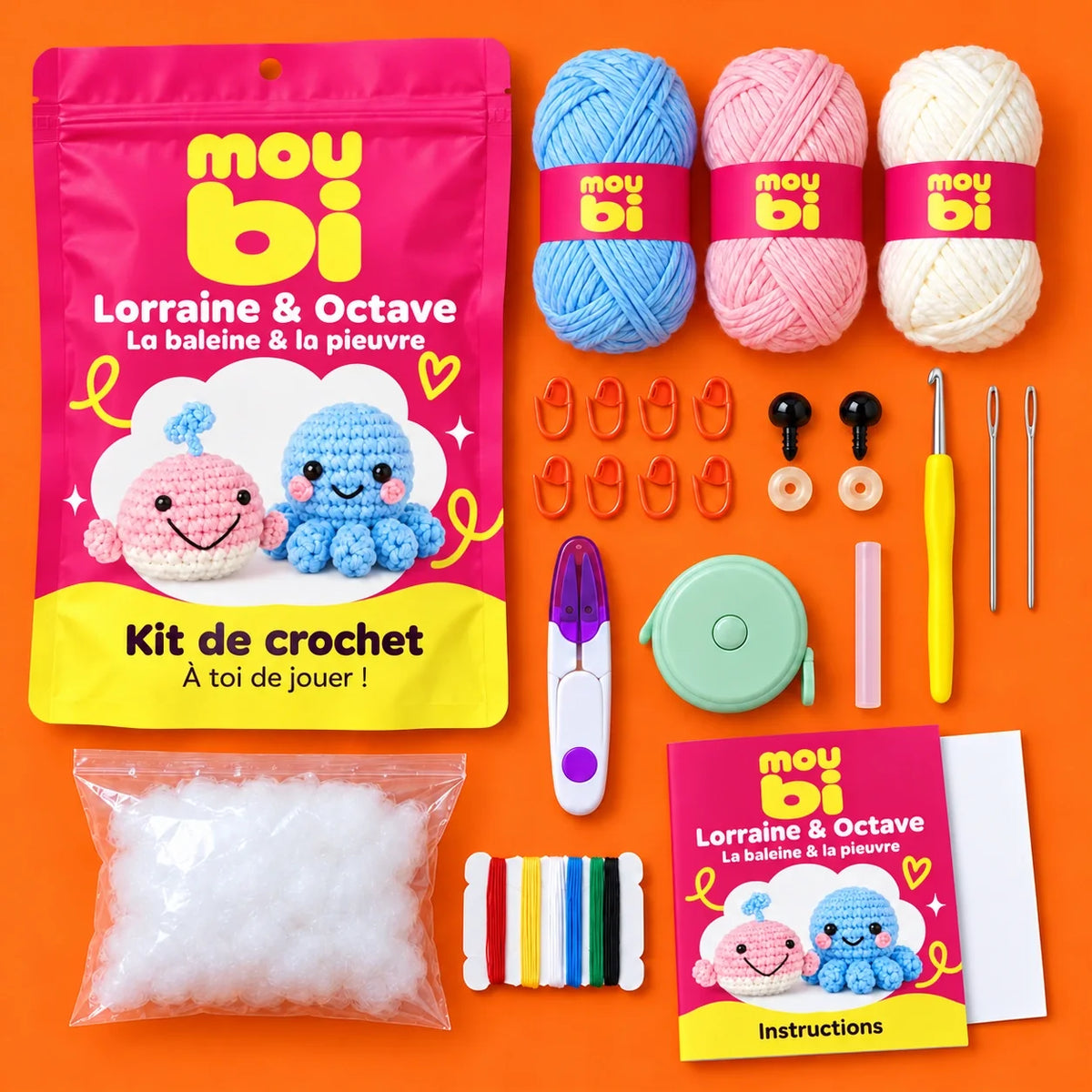 Contenu du kit de crochet Lorraine & Octave — La baleine & la pieuvre : fils, crochet, accessoires, sachet et livret Moubi.