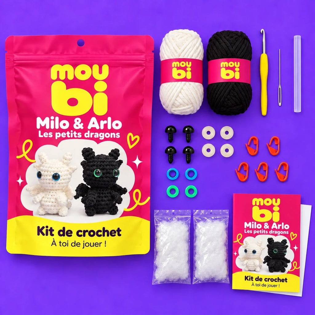 Contenu du kit de crochet Milo & Arlo — Les petits dragons : fils, crochet, accessoires, sachet et livret Moubi.
