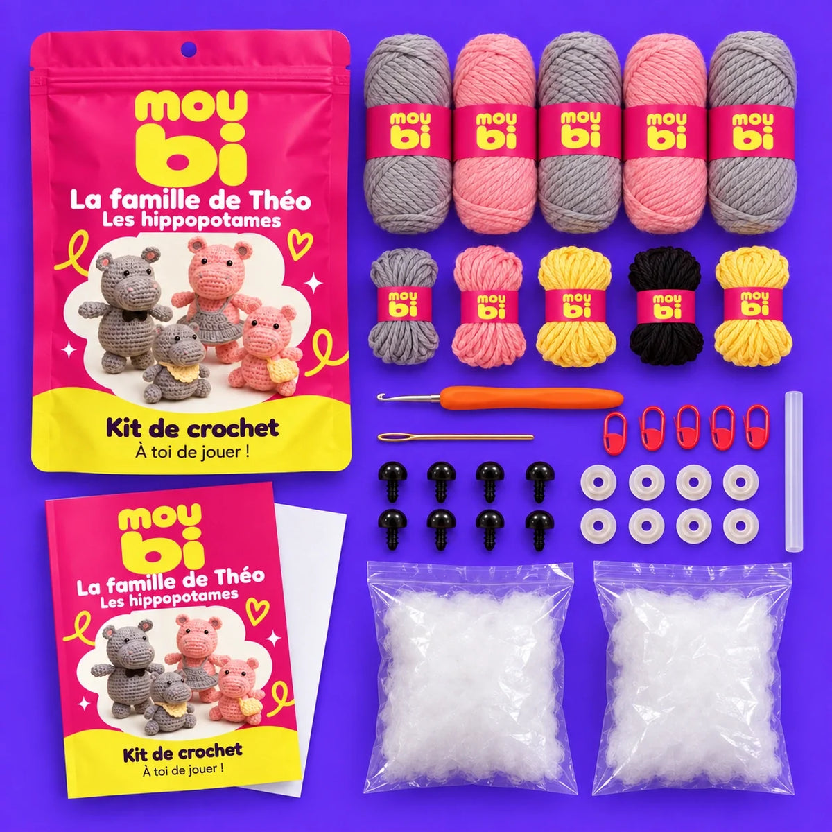 Contenu du kit de crochet La famille de Théo — Les hippopotames : fils, crochet, accessoires, sachet et livret Moubi.