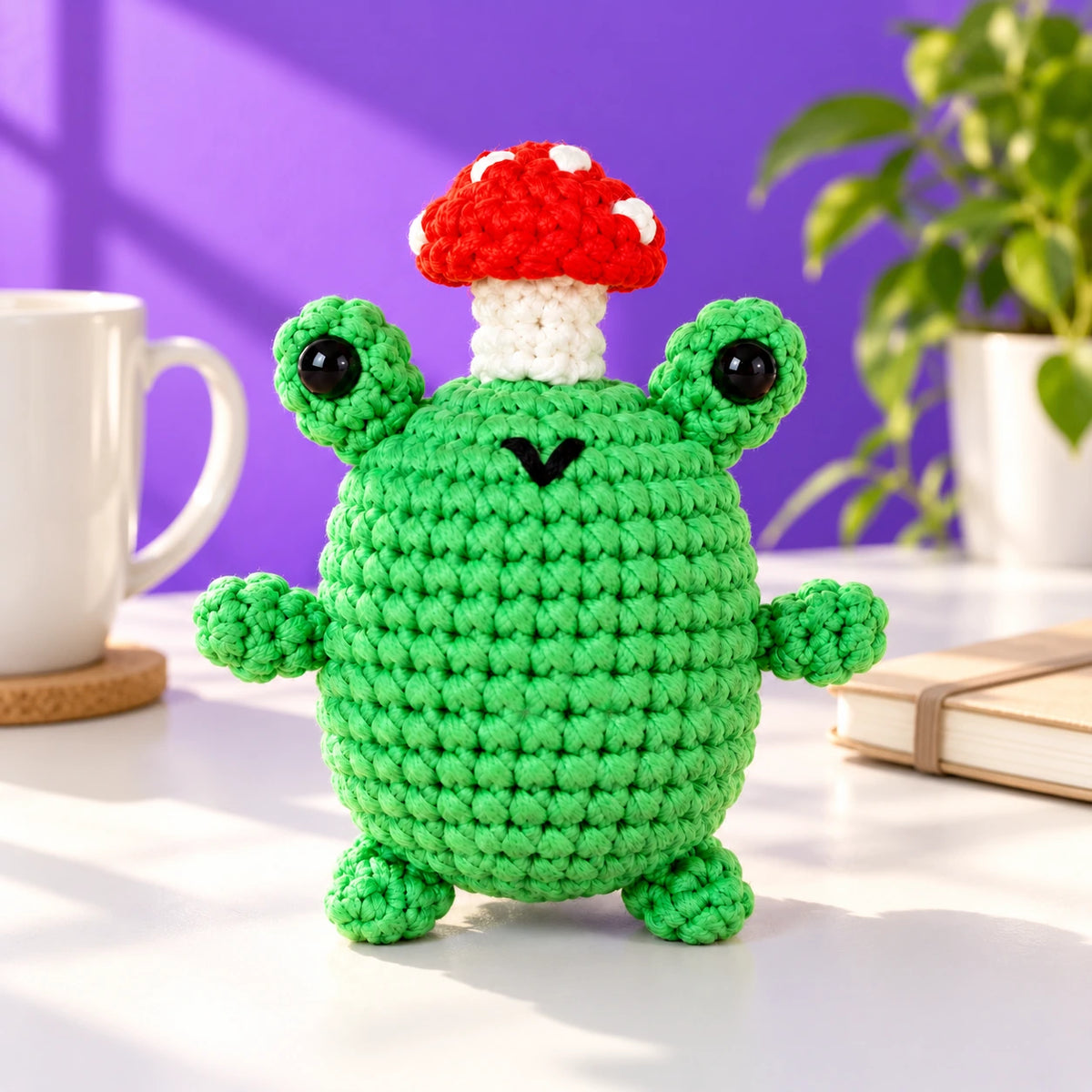 Zoé — Grenouille avec champignon au crochet — mise en situation.