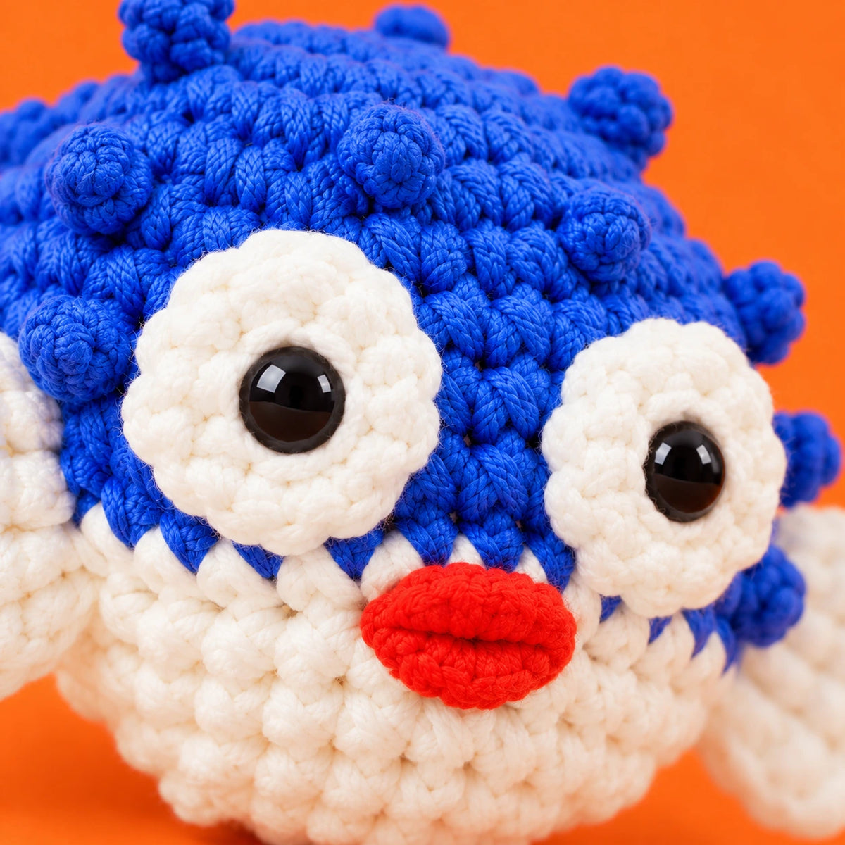 Gabin — Le poisson-globe au crochet — détail des mailles.