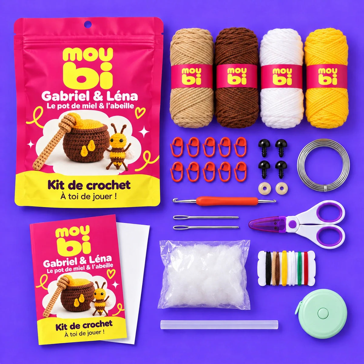 Contenu du kit de crochet Gabriel & Léna — Le pot de miel & l’abeille : fils, crochet, accessoires, sachet et livret Moubi.