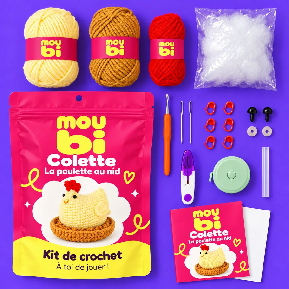 Contenu du kit de crochet Colette, la poulette au nid : fils, crochet, accessoires, sachet et livret Moubi.