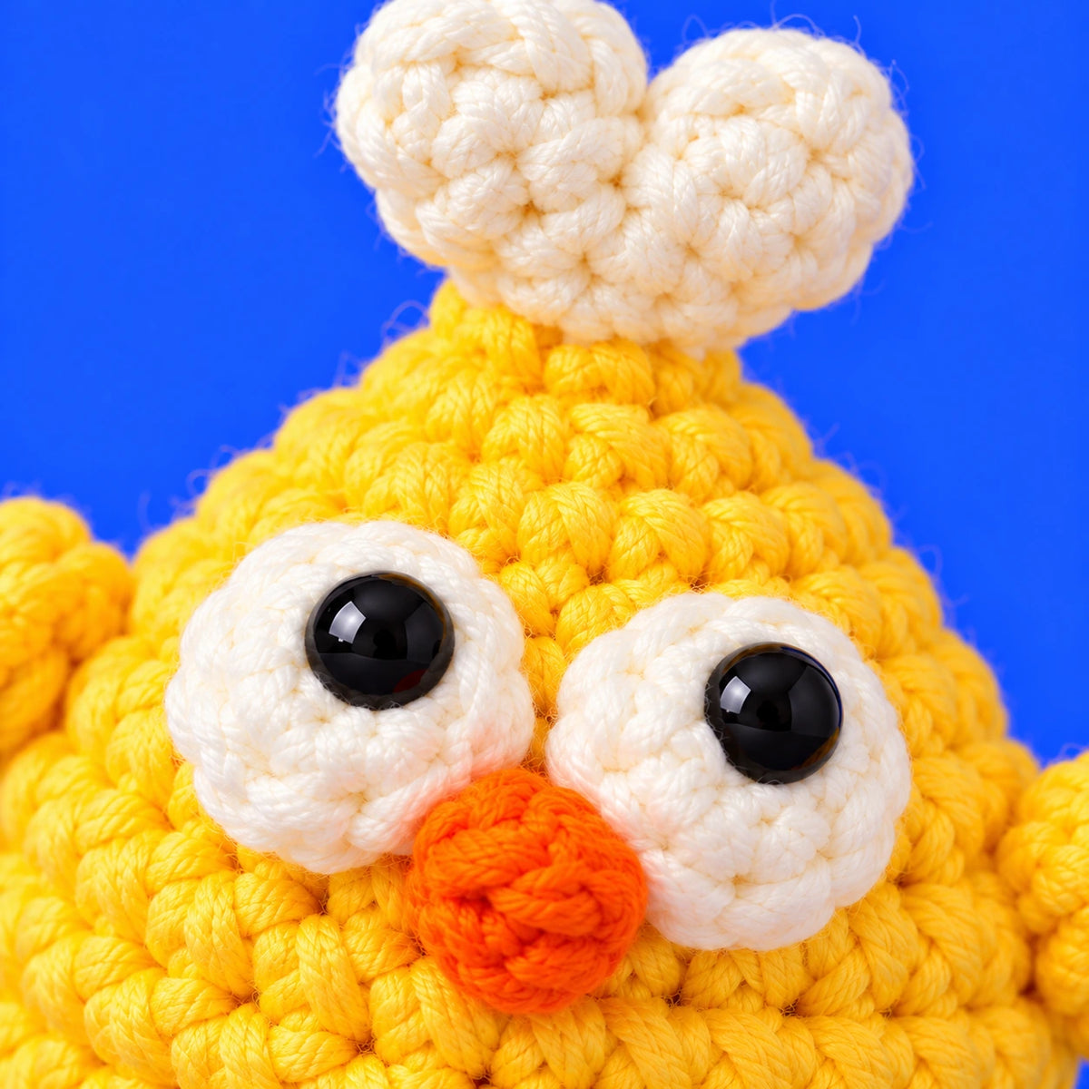 Robin — Le poussin cœur au crochet — détail des mailles.