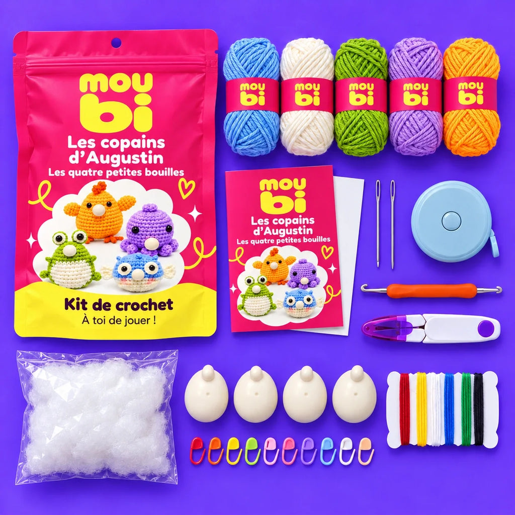 Contenu du kit de crochet Les copains d’Augustin — Les quatre petites bouilles : fils, crochet, accessoires, sachet et livret Moubi.