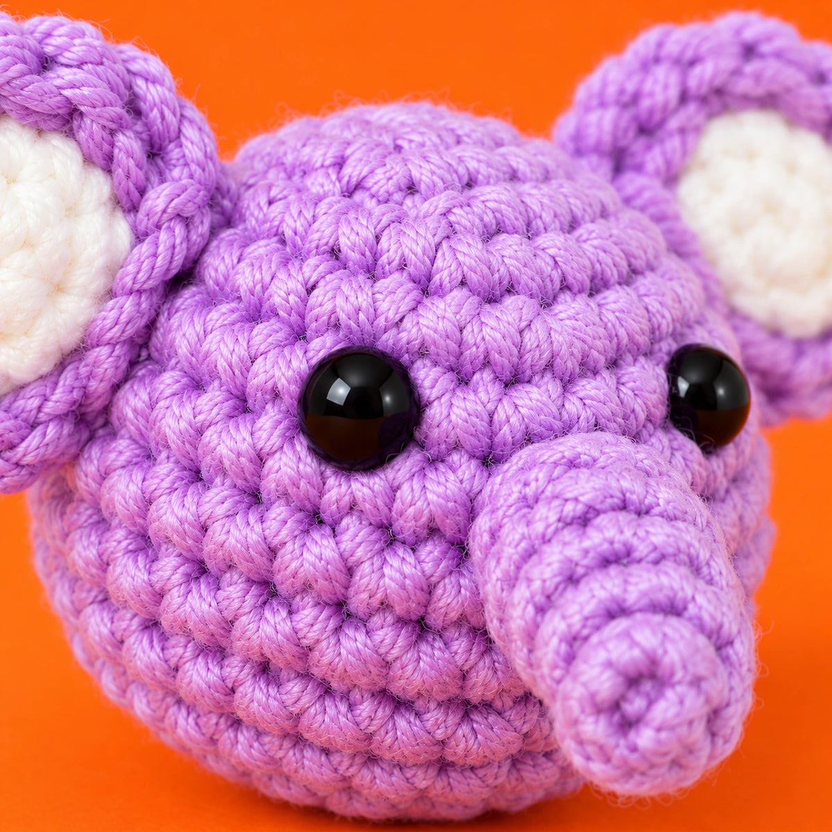 Laurent — La tête d’éléphant au crochet — détail des mailles.