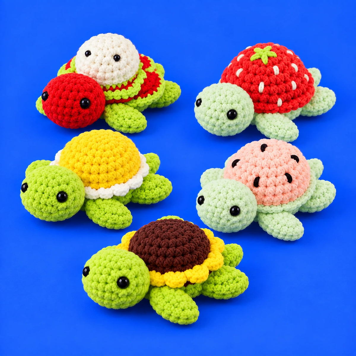 Manu & ses amis — Les tortues fantaisie au crochet — vue de trois quarts.